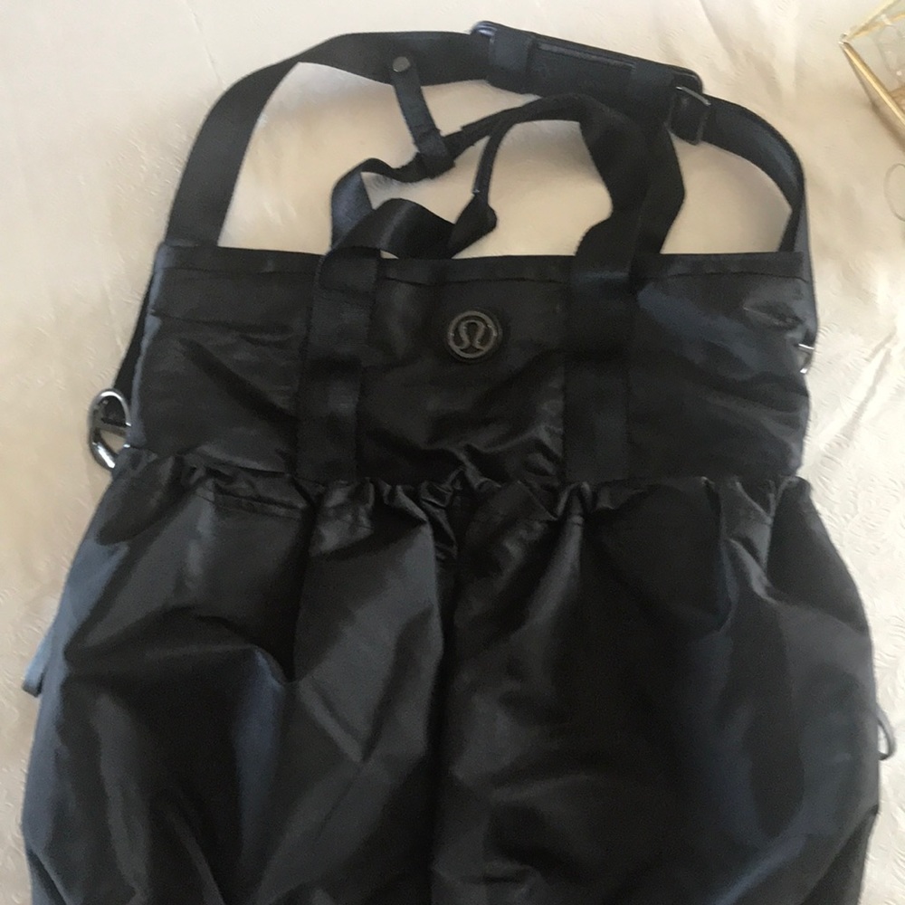 Lululemon bag